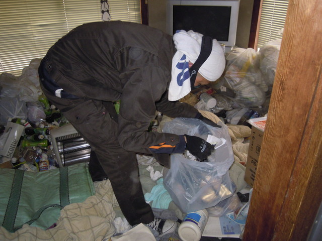 板橋区でゴミ片付け・清掃掃除は専門業者ゴミ屋敷清掃センター