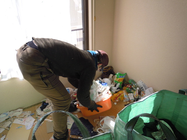 和光市のゴミ屋敷お悩み解決業者は専門業者ゴミ屋敷清掃センターにご相談下さい。
