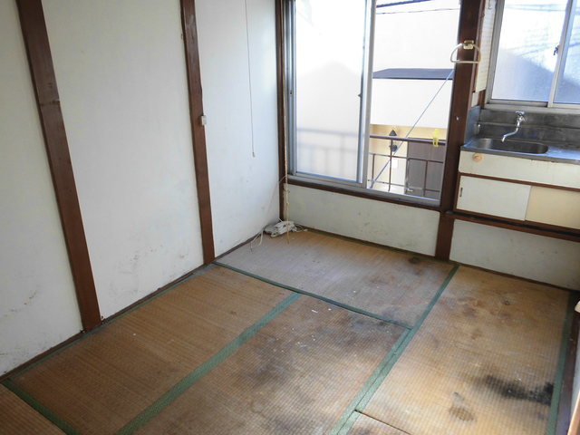 杉並区ゴミ屋敷・汚部屋・ゴミ部屋片付け清掃処分ならゴミ屋敷清掃センターにお任せ下さい。杉並区実績　杉並区実績