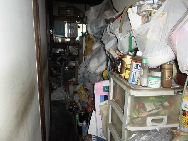 目黒区でゴミ屋敷片付けはゴミ屋敷清掃センターにご相談下さい。